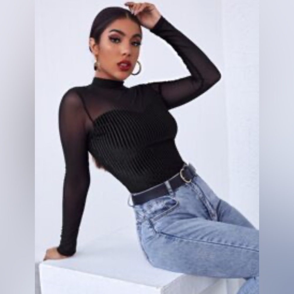 Women’s Elegant Black Long Sleeve Top